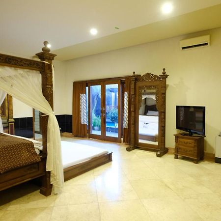 griya desa hotel&pool Sleman  Bagian luar foto